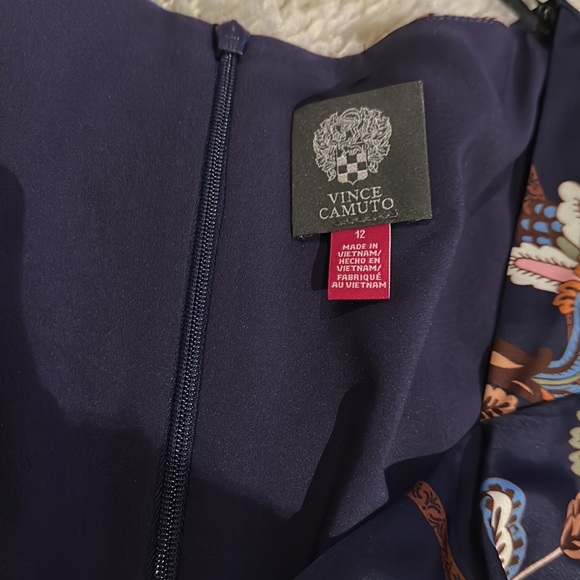 Vince Camuto Floral-Print Twist-Front Midi Dress - Picture 8 of 10